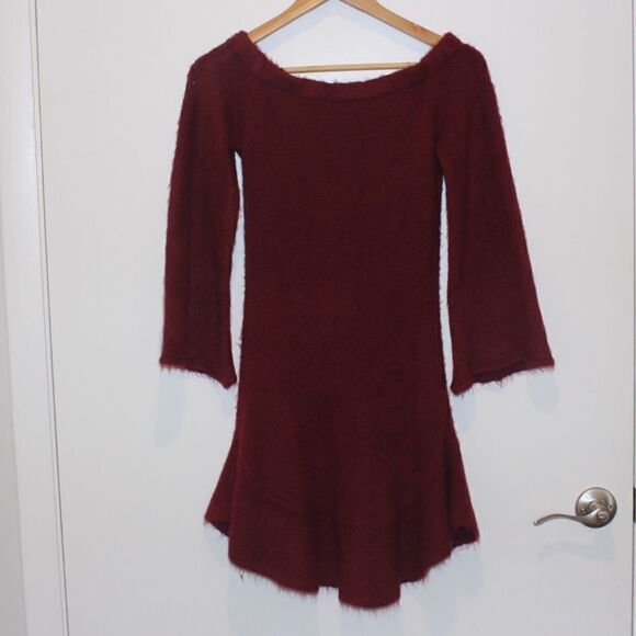 VICI Adoration off the shoulder Bunbury Sweater Mini Dress Women Small - Picture 7 of 12